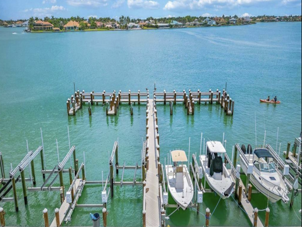 Stunning Waterfront Condo with Ocean Views in Marco Island