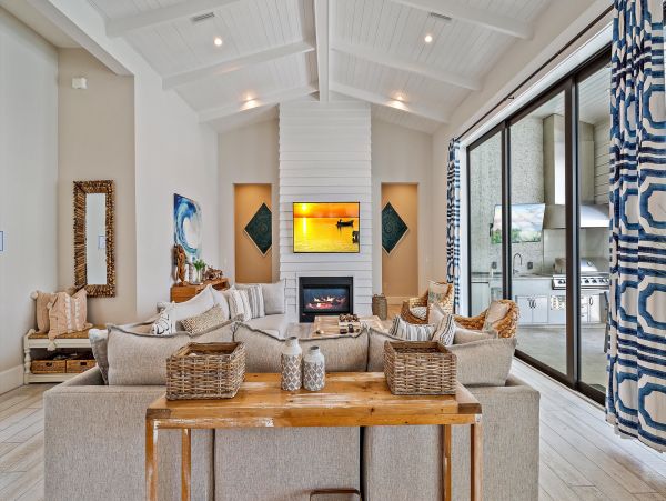 Lido Key luxury Vacation Rental 8 Bedrooms - Pure Magic