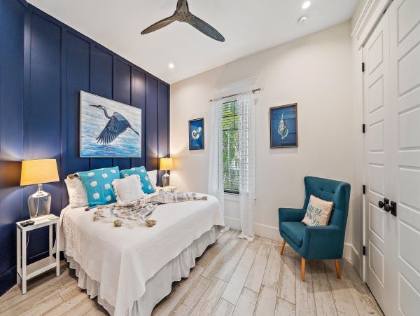 Lido Key luxury Vacation Rental 8 Bedrooms - Pure Magic