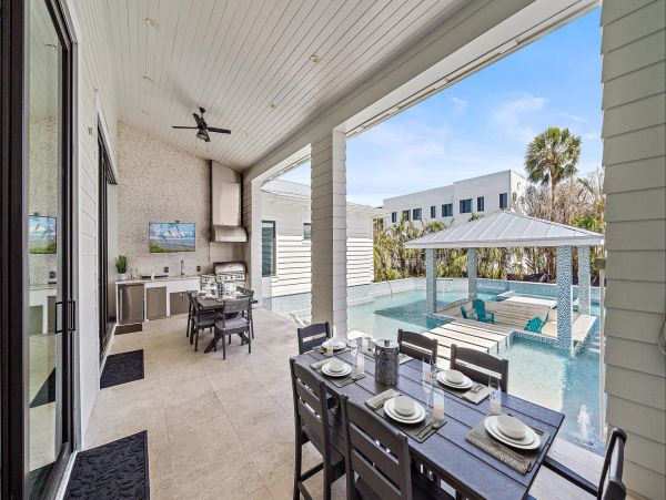 Lido Key luxury Vacation Rental 8 Bedrooms - Pure Magic