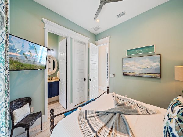 Lido Key luxury Vacation Rental 8 Bedrooms - Pure Magic