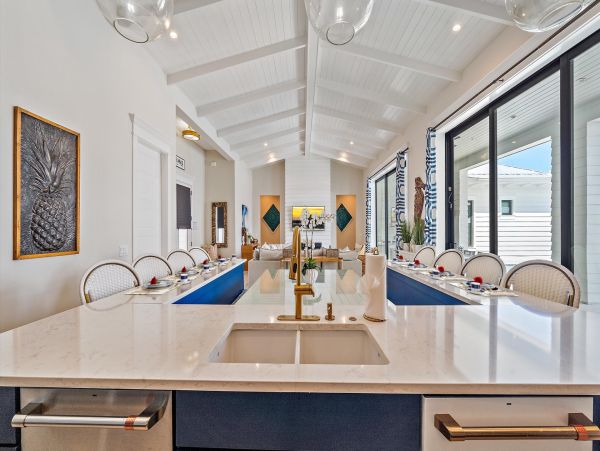 Lido Key luxury Vacation Rental 8 Bedrooms - Pure Magic