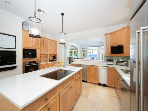 Luxury Villa Vacation Rental in West Bay, Grand Cayman