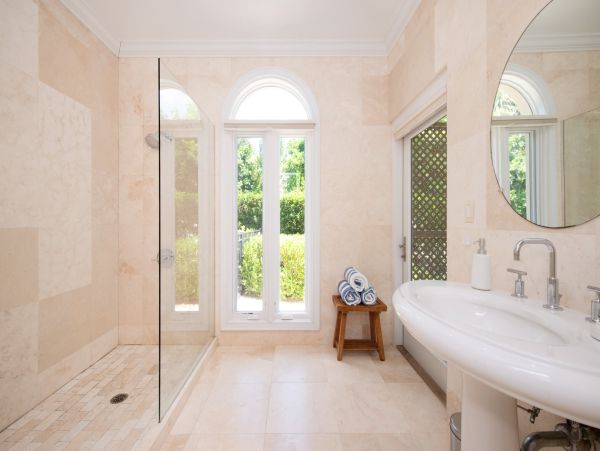Luxury Villa Vacation Rental in West Bay, Grand Cayman