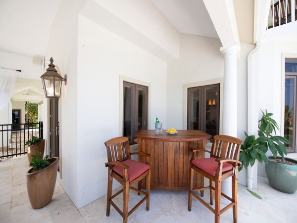 Luxury Villa Vacation Rental in West Bay, Grand Cayman