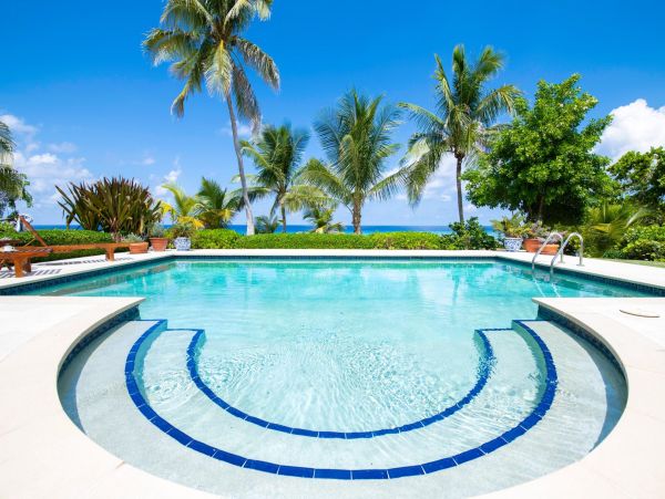 Luxury Villa Vacation Rental in West Bay, Grand Cayman