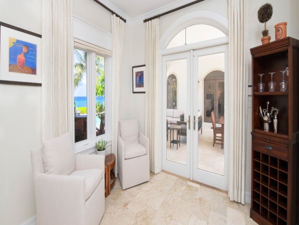 Luxury Villa Vacation Rental in West Bay, Grand Cayman