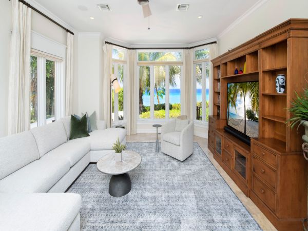 Luxury Villa Vacation Rental in West Bay, Grand Cayman