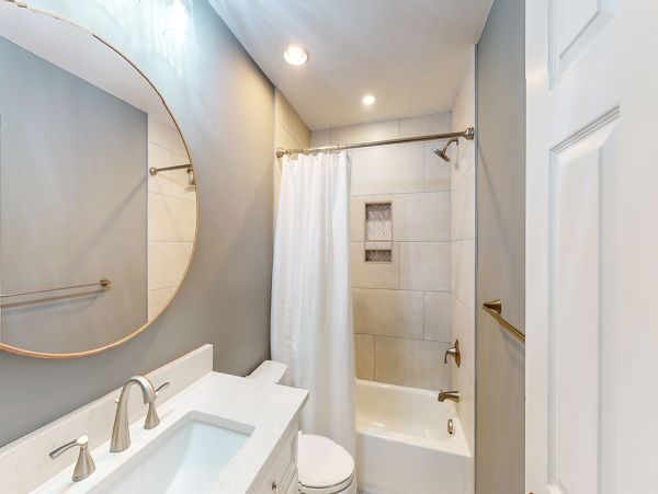 Luxurious Hilton Head Home Steps from the Beach - Private Pool & Modern Amenities