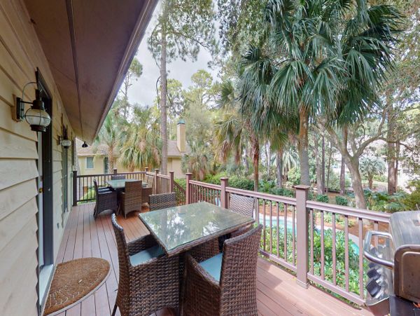 Luxurious Hilton Head Home Steps from the Beach - Private Pool & Modern Amenities