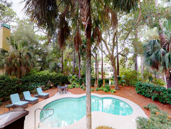 Luxurious Hilton Head Home Steps from the Beach - Private Pool & Modern Amenities