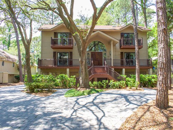 Luxurious Hilton Head Home Steps from the Beach - Private Pool & Modern Amenities