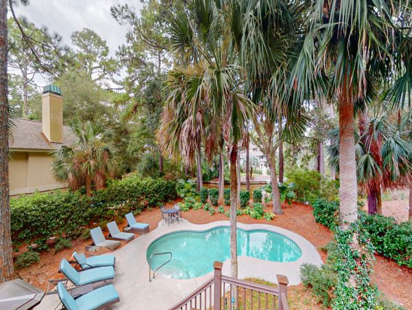 Luxurious Hilton Head Home Steps from the Beach - Private Pool & Modern Amenities