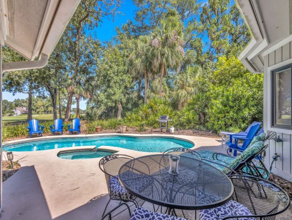 Luxurious Retreat in Hilton Head with Private Pool & Spa