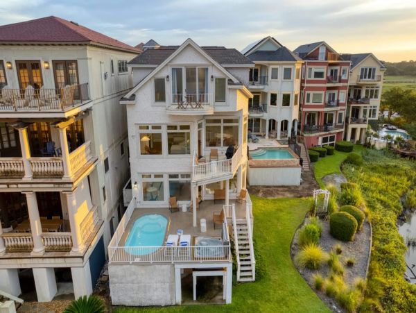 Luxurious Group Getaway in Hilton Head