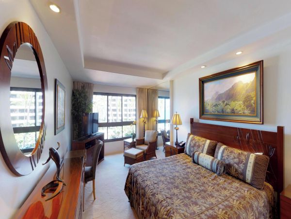 Luxurious Ocean View Condo in Kaanapali