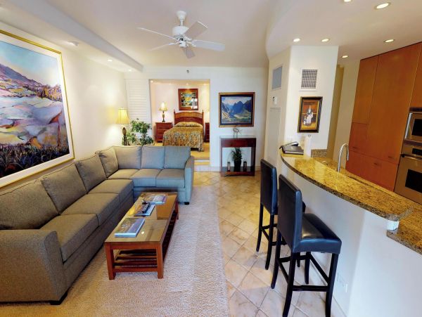 Luxurious Ocean View Condo in Kaanapali