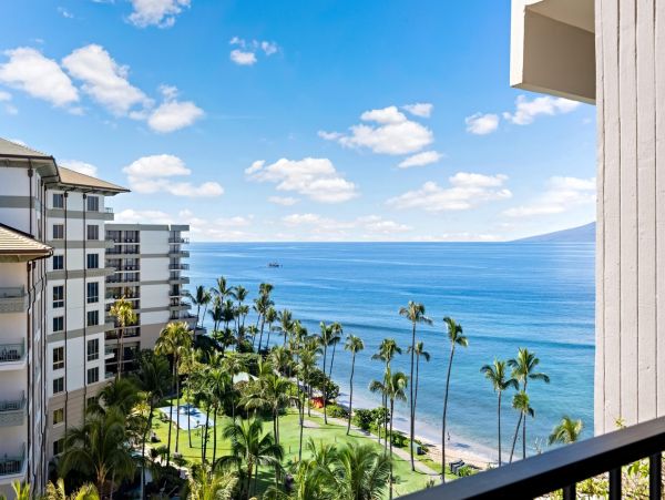 Tropical One-Bedroom Vacation Rental with Ocean Views in Maui