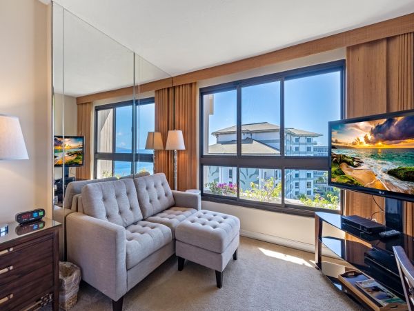 Tropical One-Bedroom Vacation Rental with Ocean Views in Maui