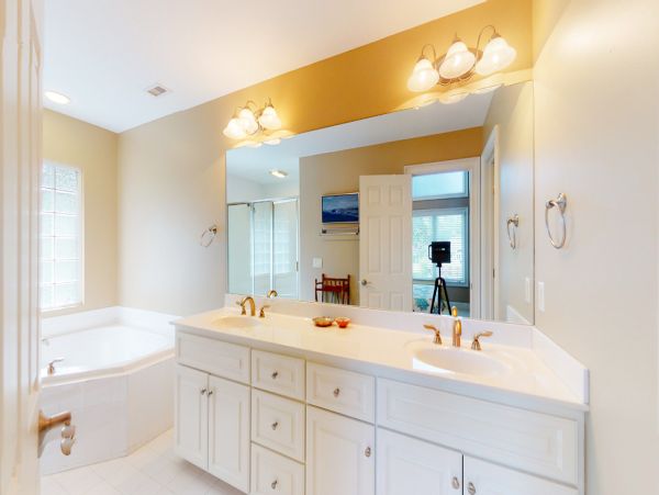 Spacious Home with Private Pool in Palmetto Dunes Lagoon System