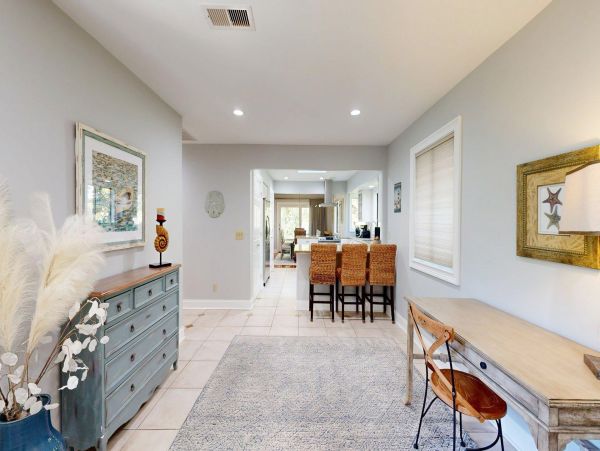 Ideal Beach Retreat Near Palmetto Dunes Oceanfront Resort
