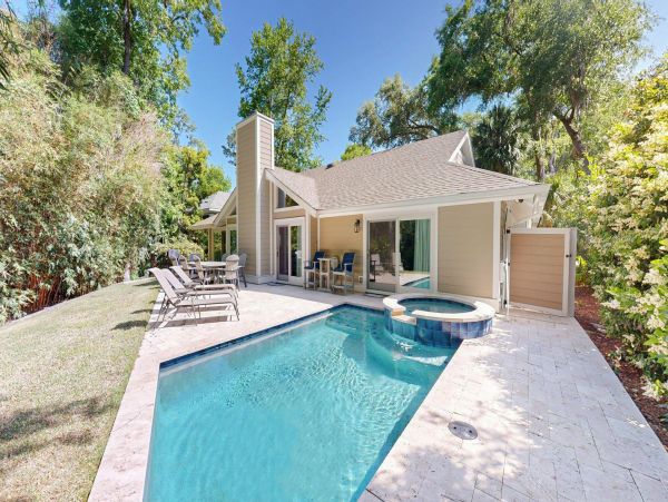 Ideal Beach Retreat Near Palmetto Dunes Oceanfront Resort