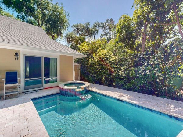Ideal Beach Retreat Near Palmetto Dunes Oceanfront Resort