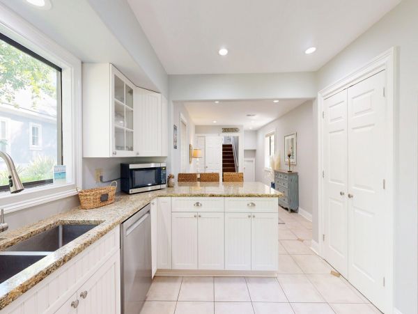 Ideal Beach Retreat Near Palmetto Dunes Oceanfront Resort
