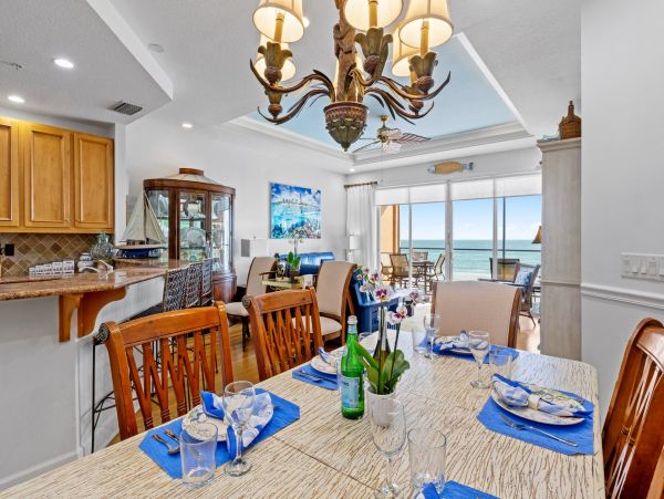 Gulf-Front Luxury Condo in Anna Maria Island