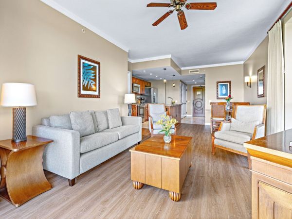 Luxurious 2BR/2BA Suite in West Maui - Stunning Mountain Views & Resort Amenities