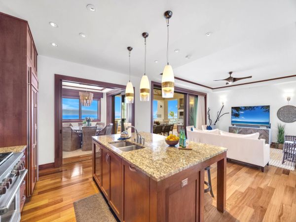 Luxury Residence in Kapalua Bay - Breathtaking Ocean Views