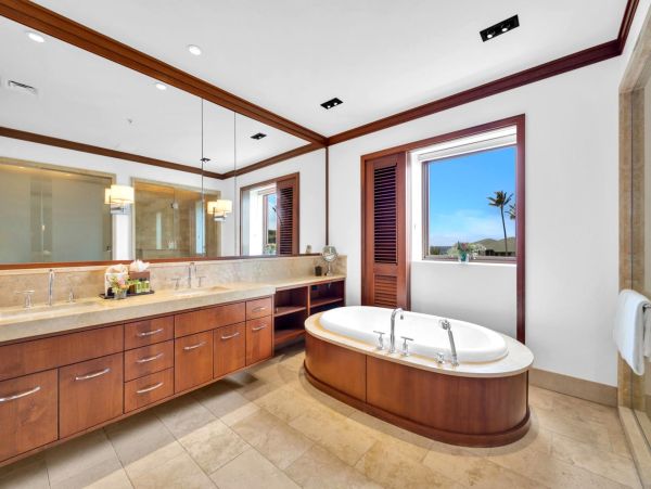 Luxury Residence in Kapalua Bay - Breathtaking Ocean Views