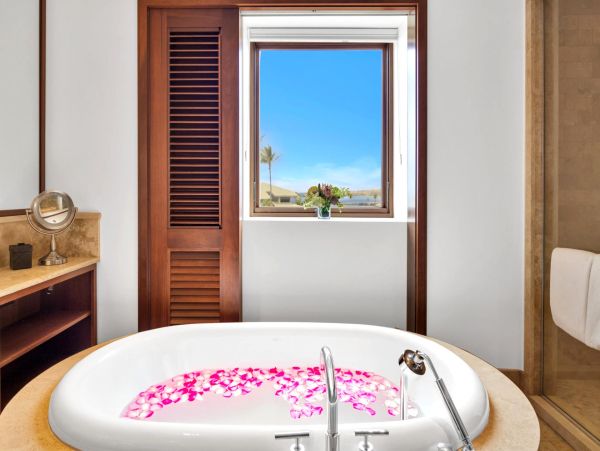 Luxury Residence in Kapalua Bay - Breathtaking Ocean Views