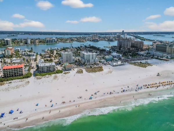 Luxury Clearwater Beach Front Rental - 3 Bedroom Condo with Gulf Views