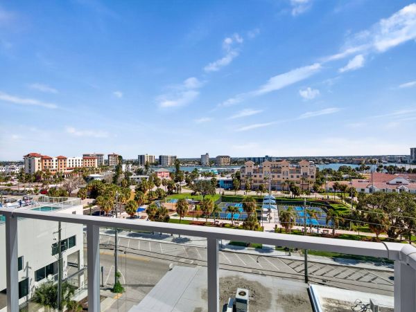Luxury Clearwater Beach Front Rental - 3 Bedroom Condo with Gulf Views