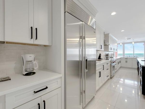 Luxury Beachfront Penthouse Almost 5,000 Sq Ft Luxury Vacationing.