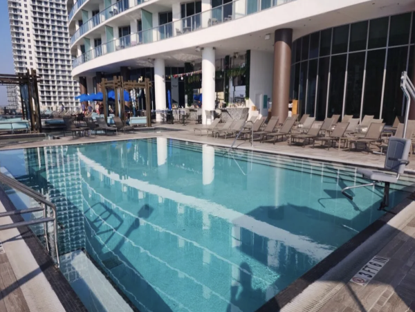 Hollywood  Luxury Rental Beach Pool, Gym