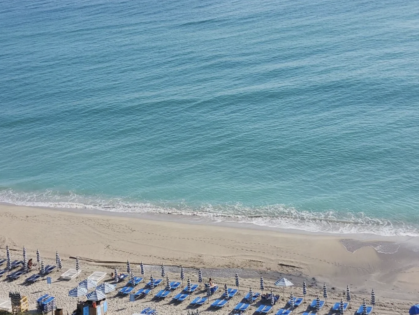 Hollywood  Luxury Rental Beach Pool, Gym