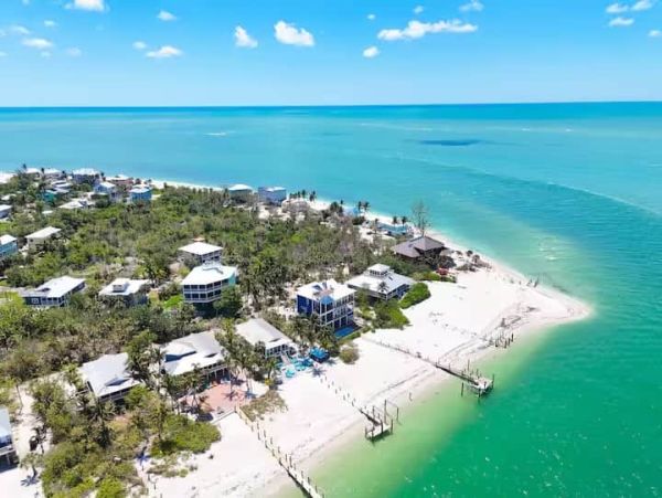 Luxury North Captiva Beachfront Estate - 5 Bedroom Private Pool Rental
