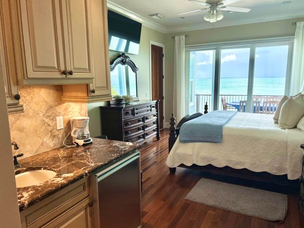 Luxury North Captiva Beachfront Estate - 5 Bedroom Private Pool Rental