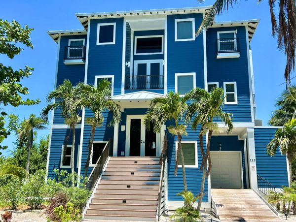 Luxury North Captiva Beachfront Estate - 5 Bedroom Private Pool Rental