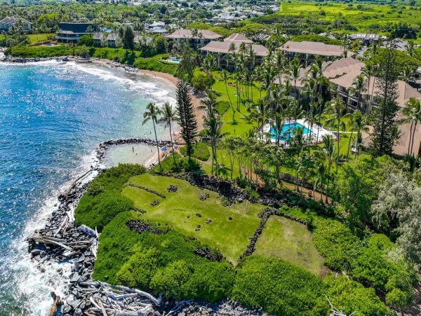 Kauai Ocean View Vacation Rental in Kapaa - Tropical Beachfront Getaway