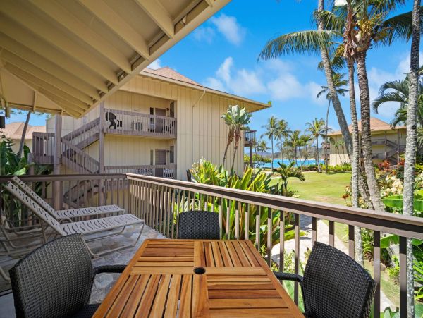 Kauai Ocean View Vacation Rental in Kapaa - Tropical Beachfront Getaway