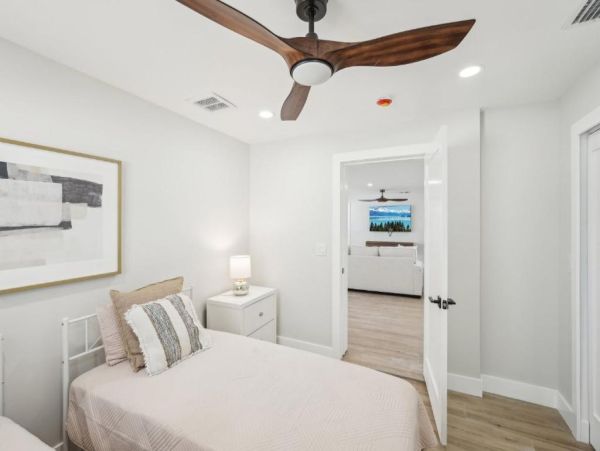 Fort Myers Beach Luxury Canal Front Home - Private Pool, Hot Tub & Dock