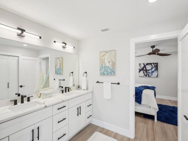 Fort Myers Beach Luxury Canal Front Home - Private Pool, Hot Tub & Dock