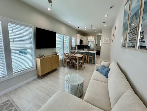 Fort Myers Beach 6 Bedroom Vacation Rental - Dual-Unit Home with Pool
