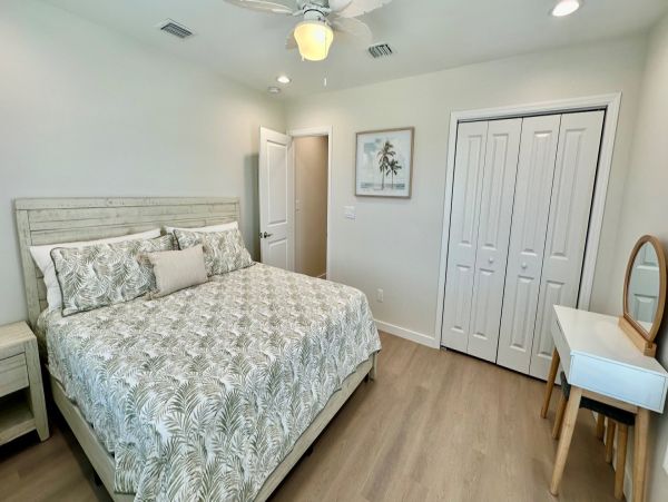 Fort Myers Beach 6 Bedroom Vacation Rental - Dual-Unit Home with Pool