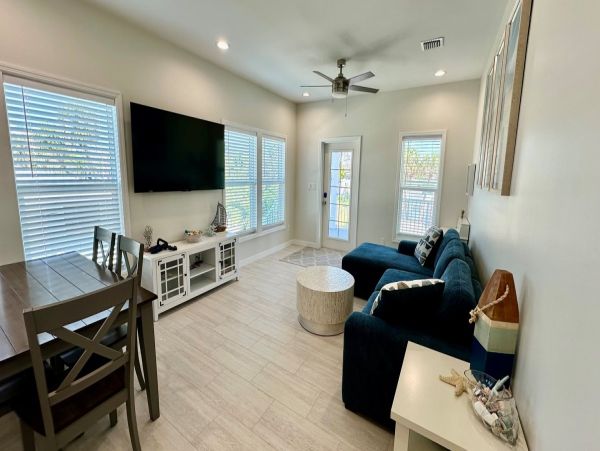 Fort Myers Beach 6 Bedroom Vacation Rental - Dual-Unit Home with Pool