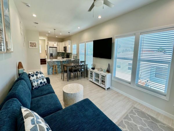 Fort Myers Beach 6 Bedroom Vacation Rental - Dual-Unit Home with Pool