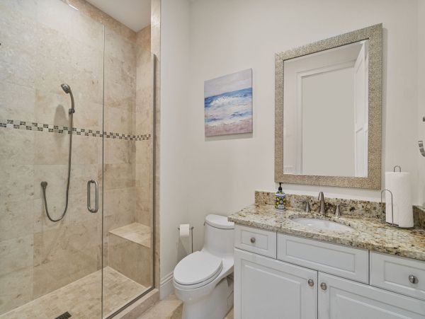Longboat Key Beachfront Luxury Estate - 5 Bedroom Gulf-Front Vacation Rental